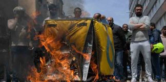 La fiscalía quiere llevar a juicio al fundador de Glovo: Élite Taxi ya se personó El Apartheid del siglo XXI se llama Glovo