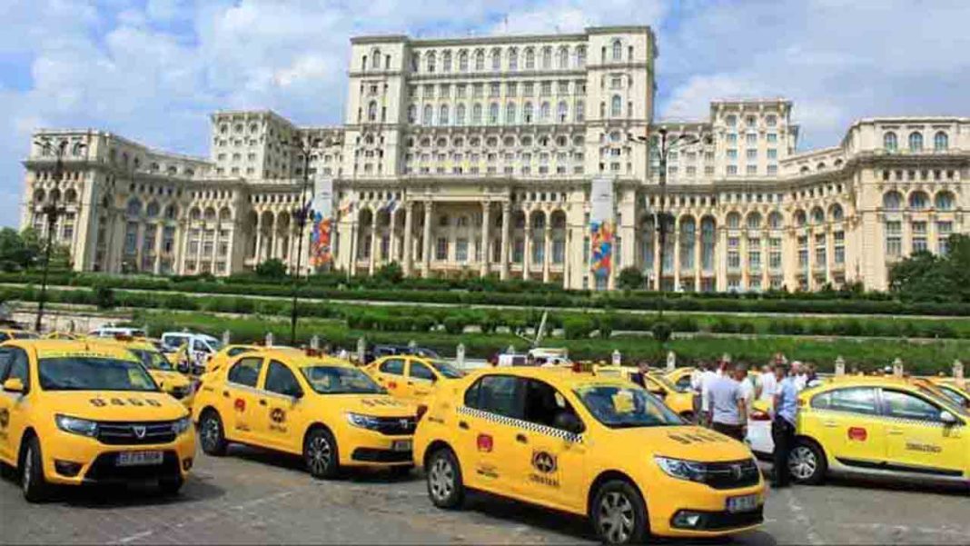 Taxistas rumanos protestan contra la nueva 'Ley Uber'