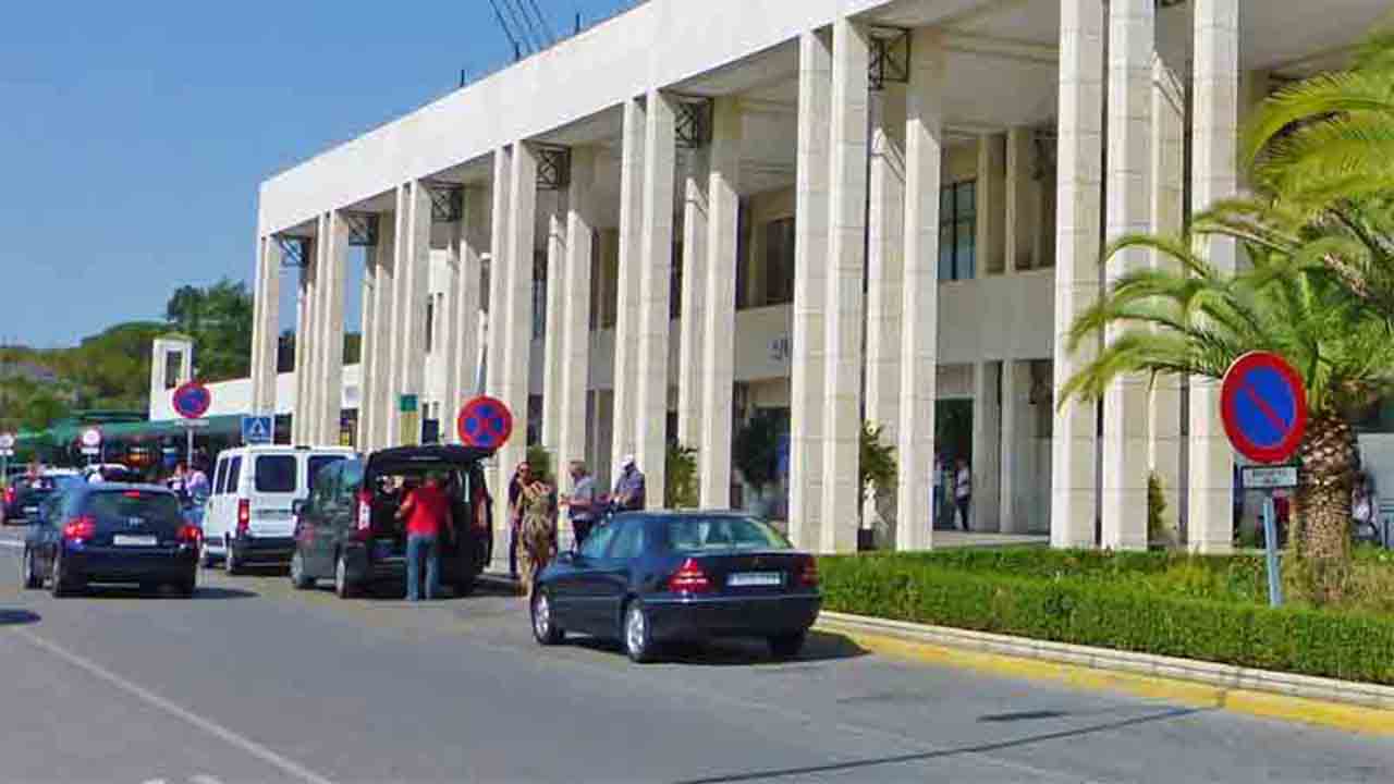 La Policía Local de Jerez abre expedientes sancionadores a dos VTC