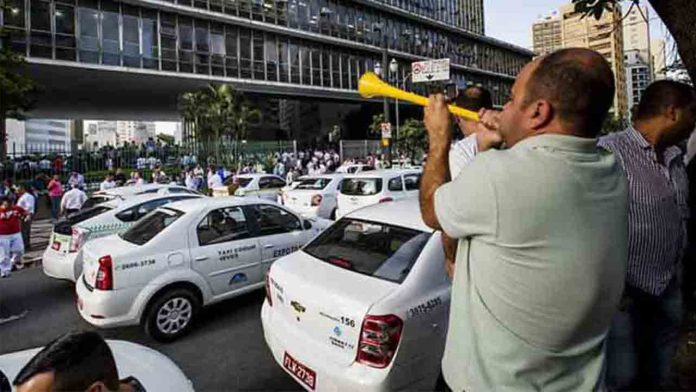 Un Tribunal de Brasil califica a los conductores de Uber como autónomos