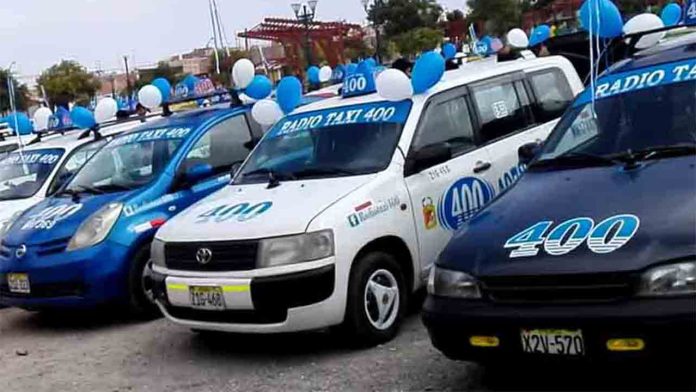 La fiscalía de Perú investiga una falsedad documental en las credenciales de taxi en Tacna