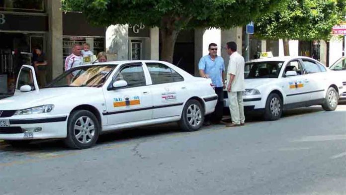 En verano, el 15% de los taxis de Ibiza deberán estar de guardia en su municipio