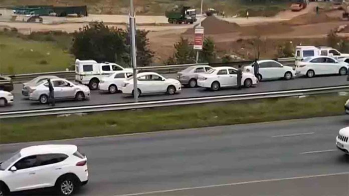 Protesta de los conductores de Bolt y Uber en Johannesburgo