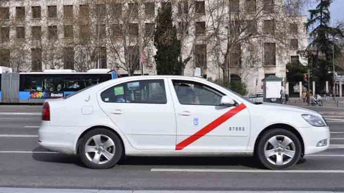El taxi de Madrid registra una caída del 80 por ciento