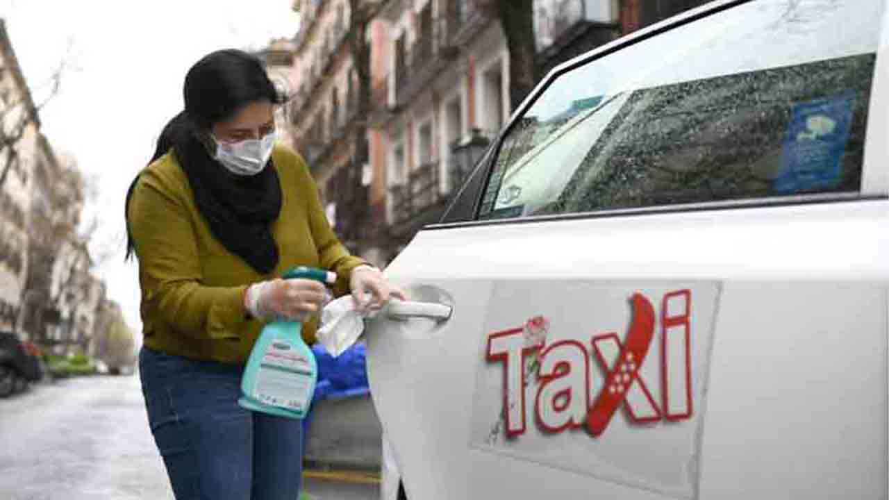 Los taxistas de Madrid piden reducir la flota al 20% ante la falta de demanda