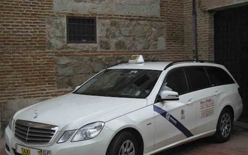 Adelante Alcalá pide ayudas para reactivar el sector del taxi