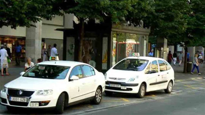 El taxi de Zaragoza pone fin a la tarifa plana de un euro con 14.000 servicios realizados