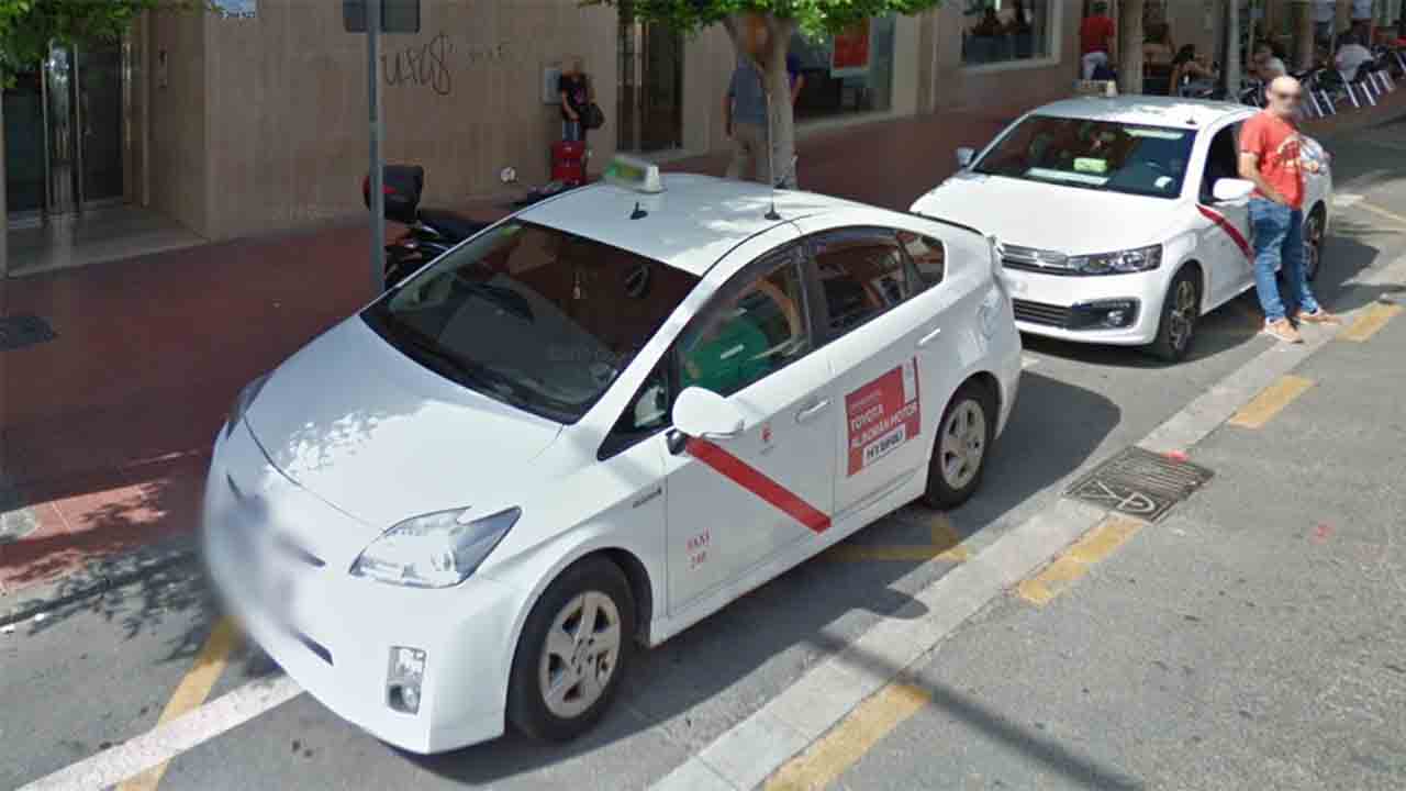 El sector del taxi en Almería trabajará al 50% hasta final del mes de agosto