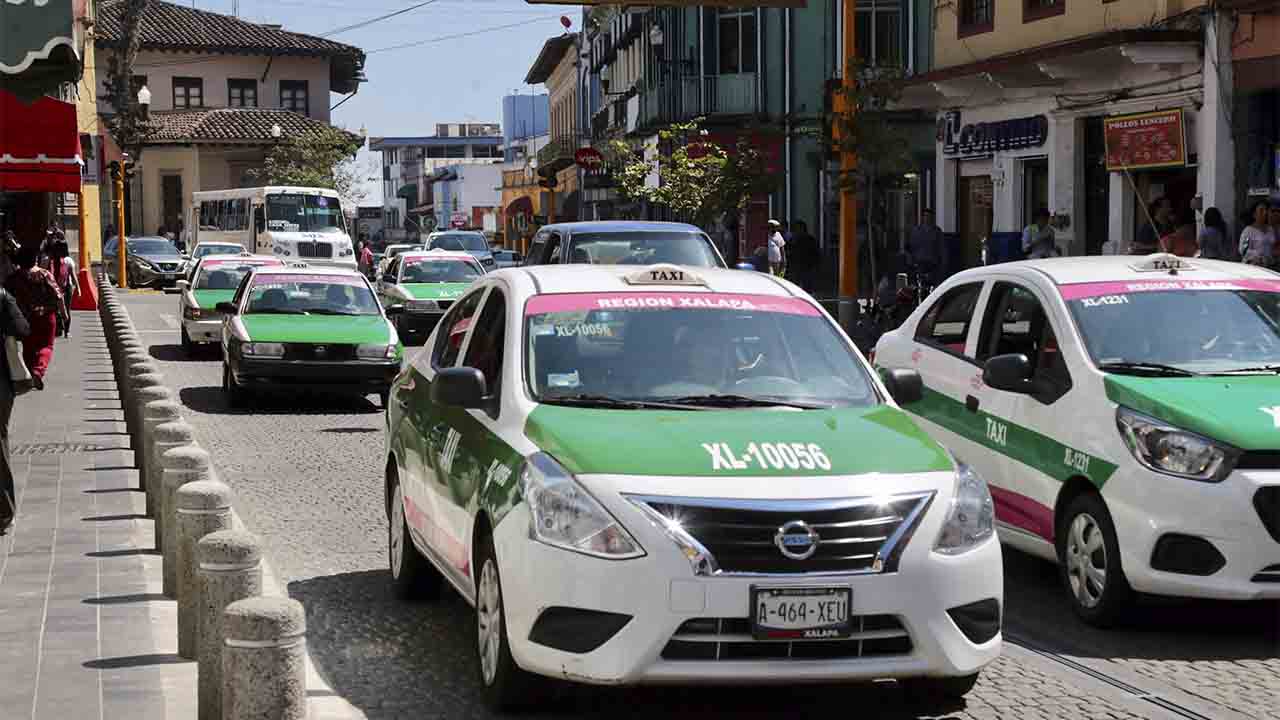 No es necesario Uber en Xalapa. 'Gracias a la corrupción, alcalde'
