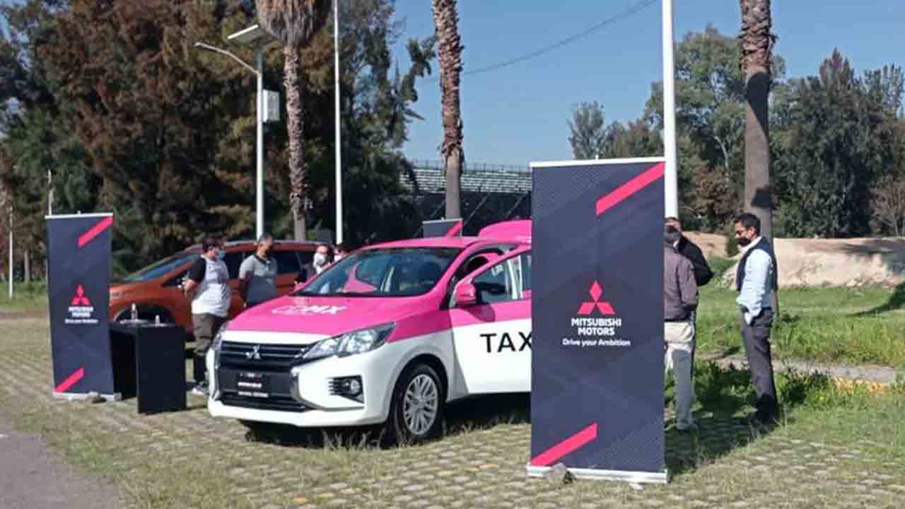Feria del Taxi 2021 en Ciudad de MÃ©xico