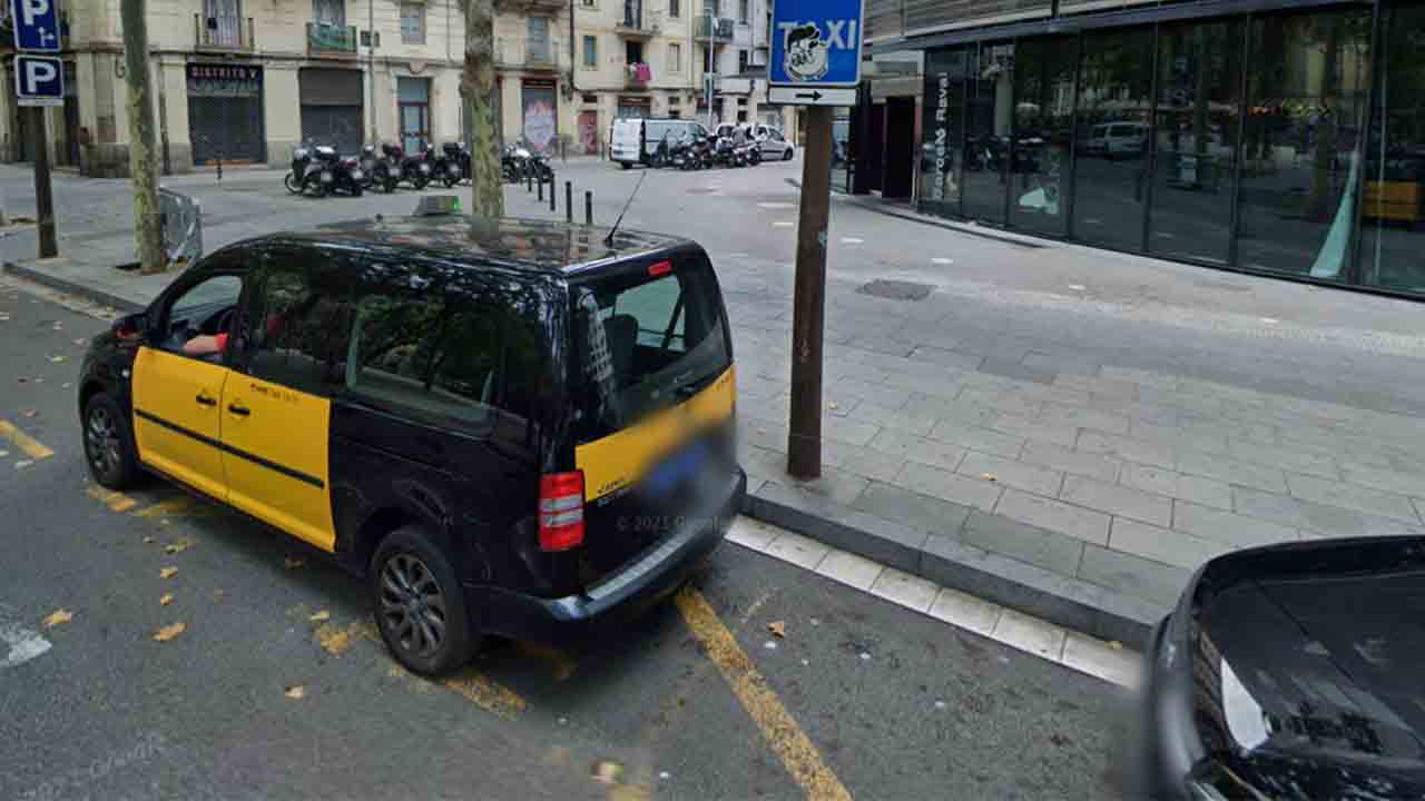 Élite Taxi BCN plantea movilizaciones para que el IMET autorice la instalación de cámaras