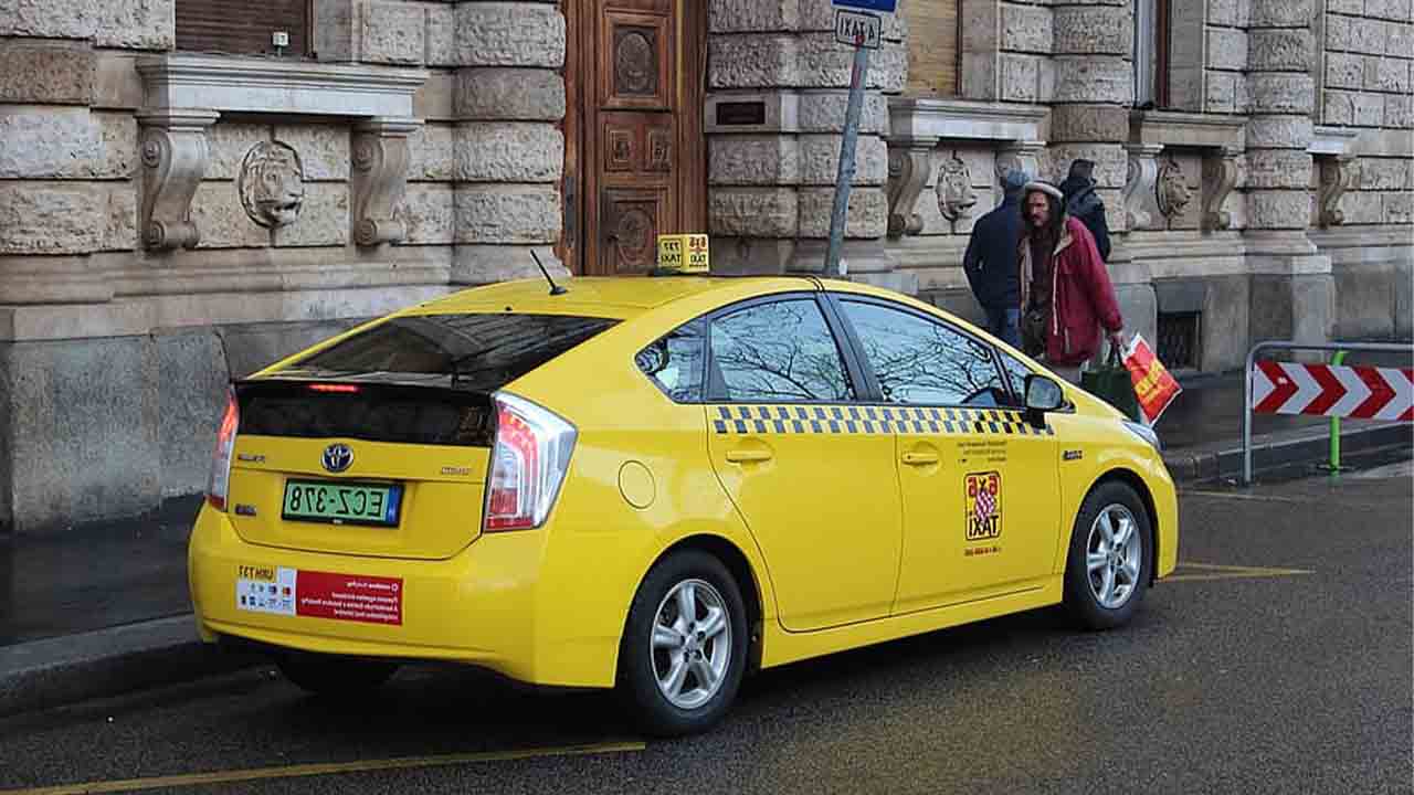 Miles de taxistas húngaros han abandonado el sector