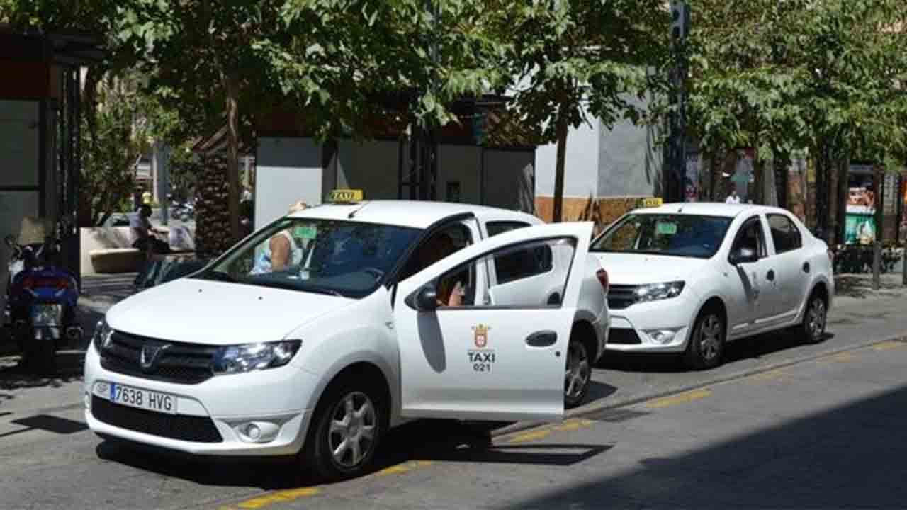 Prisión por estafar a un taxista en un contrato de seguro para el vehículo