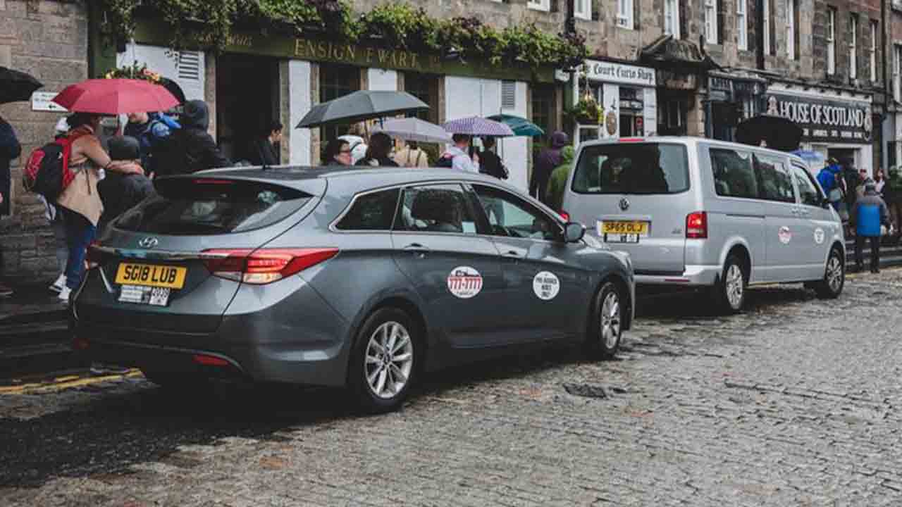 Uber entra en Escocia a travÃ©s de los taxis con la app Autocab