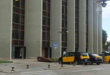 El IMET cierra 2025 con superávit mientras el sector del taxi denuncia pérdida de rentabilidad Los taxistas de Barcelona se movilizan contra las agresiones