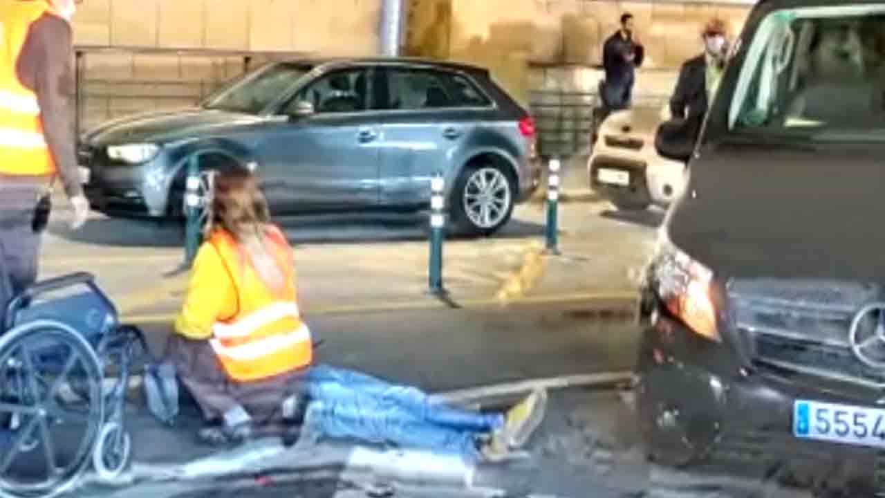 Atropello casi mortal de un VTC a un taxista en Sevilla