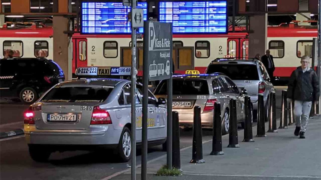 Ya no hay taxis en Pozna艅, Uber y Bolt se han comido el mercado