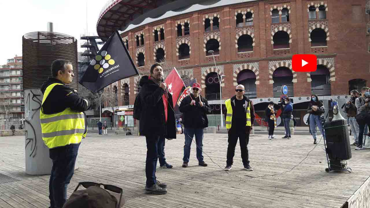 Los taxistas de Barcelona reciben el apoyo de Rafa Mayoral en el arranque de la manifestación