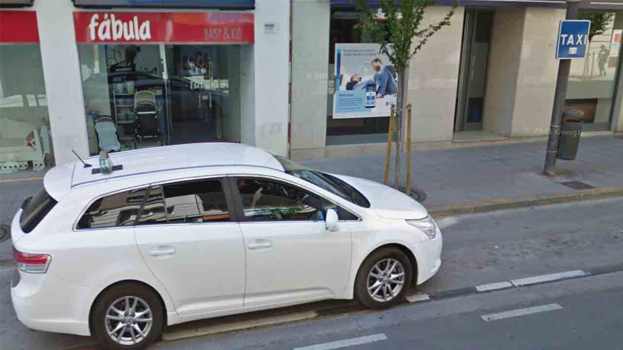 El Ayuntamiento de Huesca revisará la ubicación de las paradas de taxi