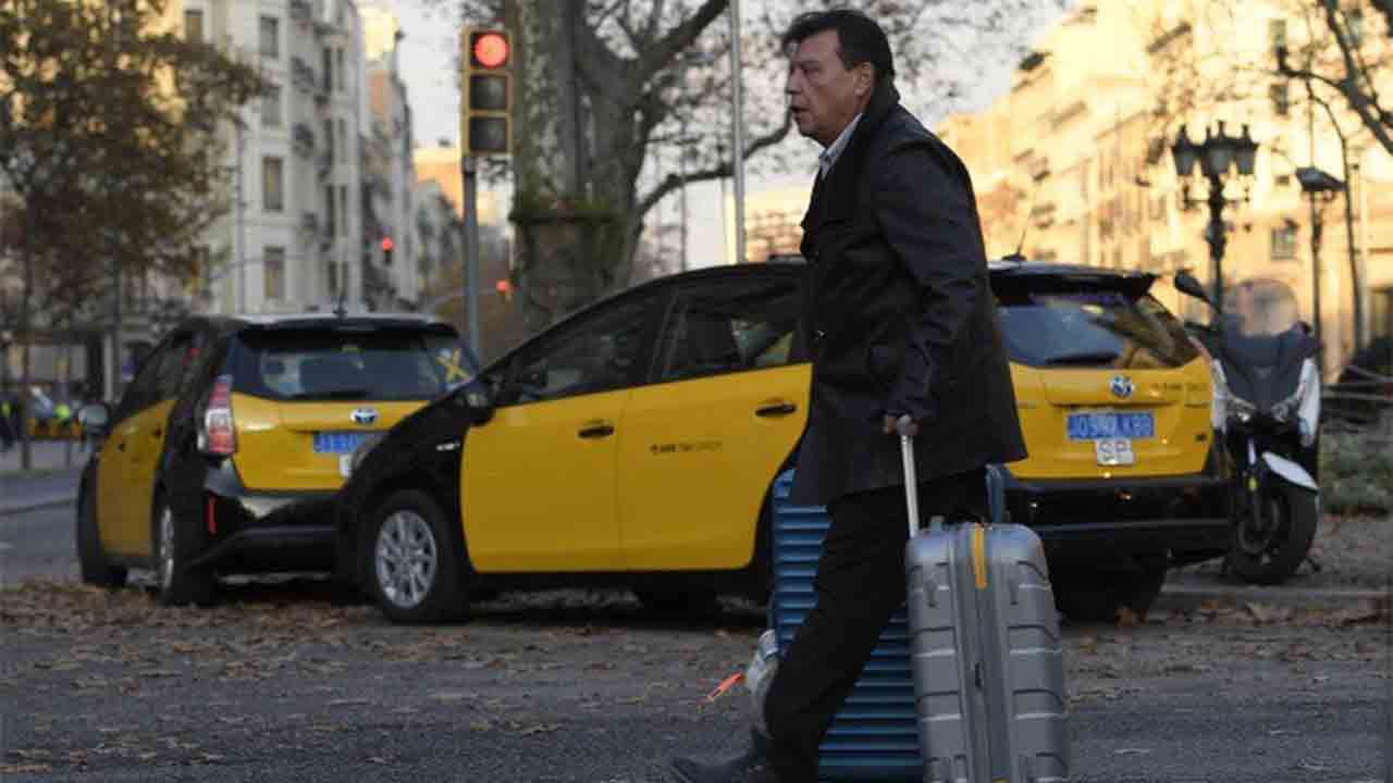 Barcelona incorpora 191 microparadas de taxi para reducir los viajes en vacío