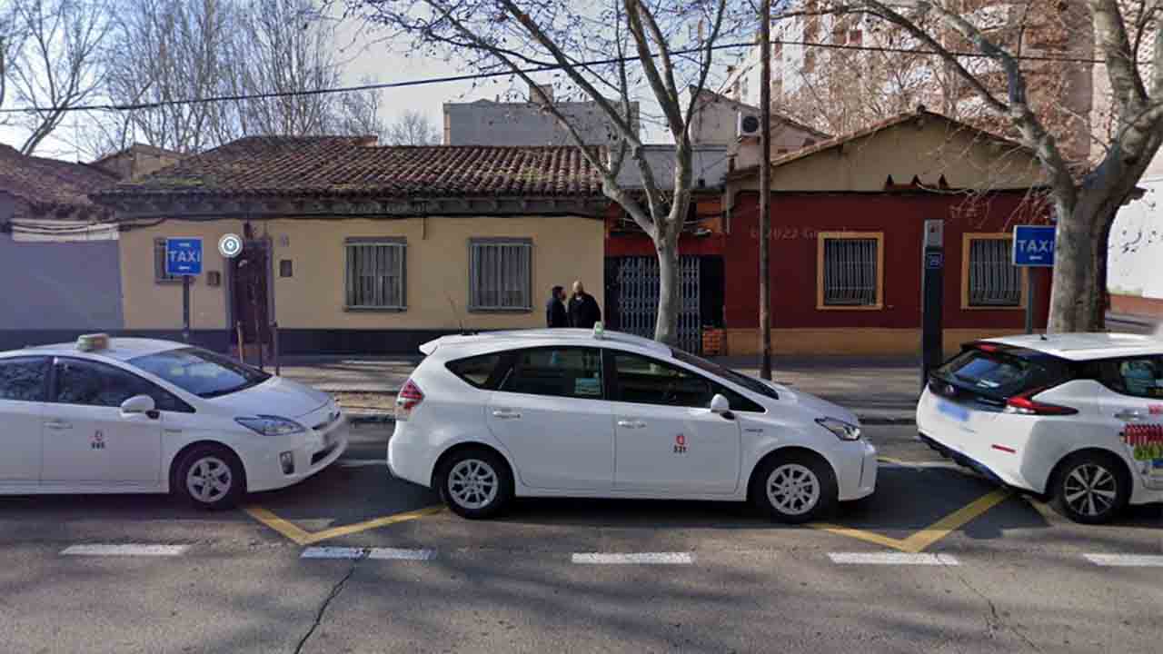 Paradas de taxi en El Rabal de Zaragoza