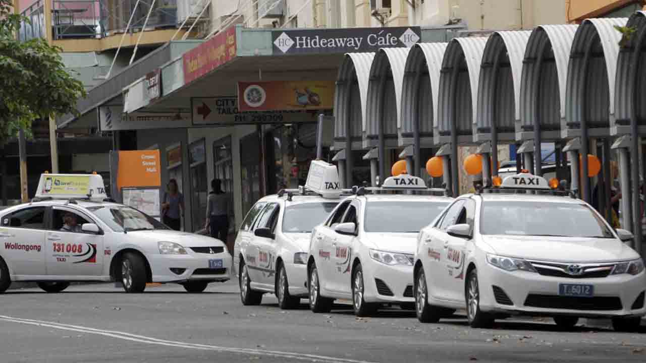 Nueva Gales del Sur: 1 euro de impuesto en taxis y VTC para resarcir a los taxistas por la entrada de Uber