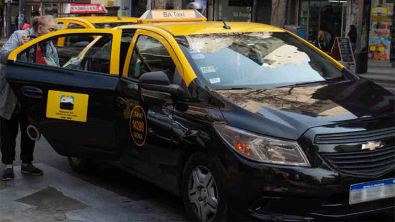 El taxi de Buenos Aires sube las tarifas un 20%