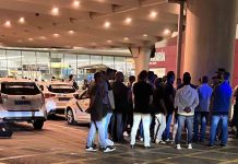 ¿Cuántos piratas hay en el Aeropuerto de Málaga robando trabajo a los taxistas?