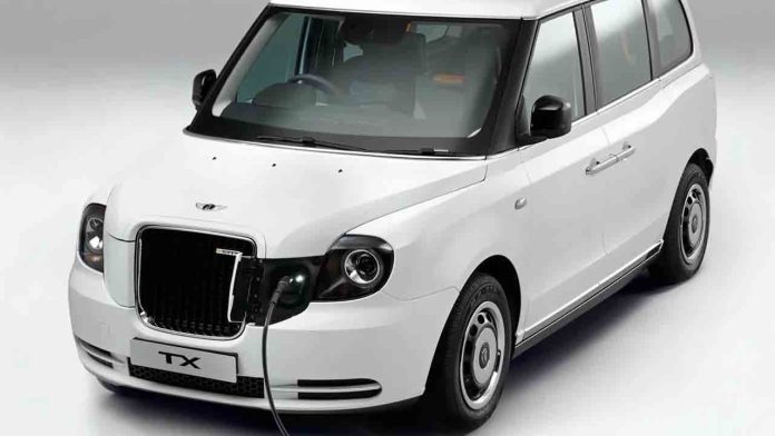 El fabricante chino LEVC revela la última tecnología de los taxis eléctricos