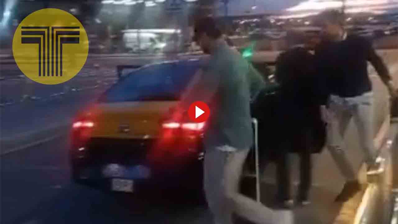 Insólito: Gerard Piqué sube a un taxi a su llegada al Aeropuerto de Barcelona