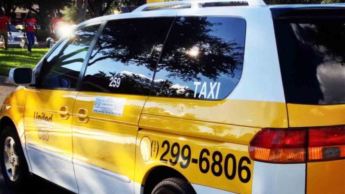 Los taxis de Florida podrán operar en diferentes condados si se aprueba un proyecto de ley