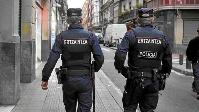Detenido en Donostia por intento de robo y agresión a un taxista