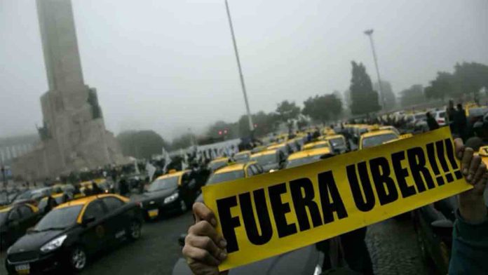La justicia porteña declara ilegal a Uber en Buenos Aires