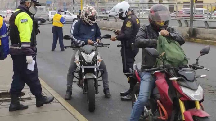Cerco a DiDi y Uber en Perú. Transportes bloquea la App DiDi Moto
