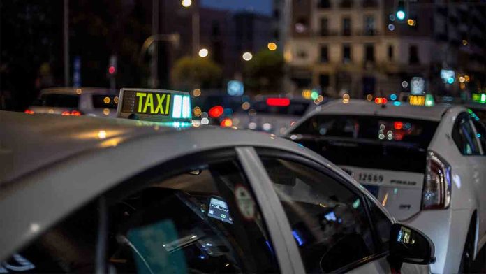 Seguro de coche para taxis: ¿Es igual que un seguro normal?