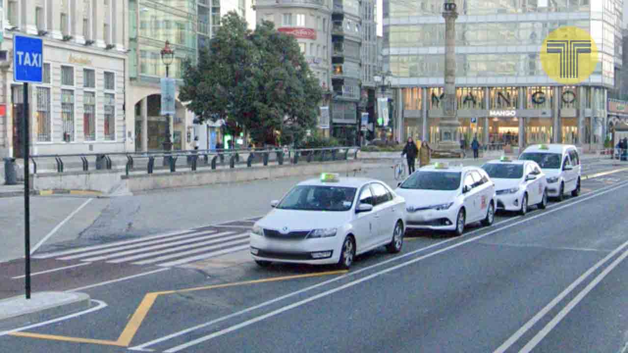 El taxi de A Coruña pide una subida de tarifas del 5% para 2024