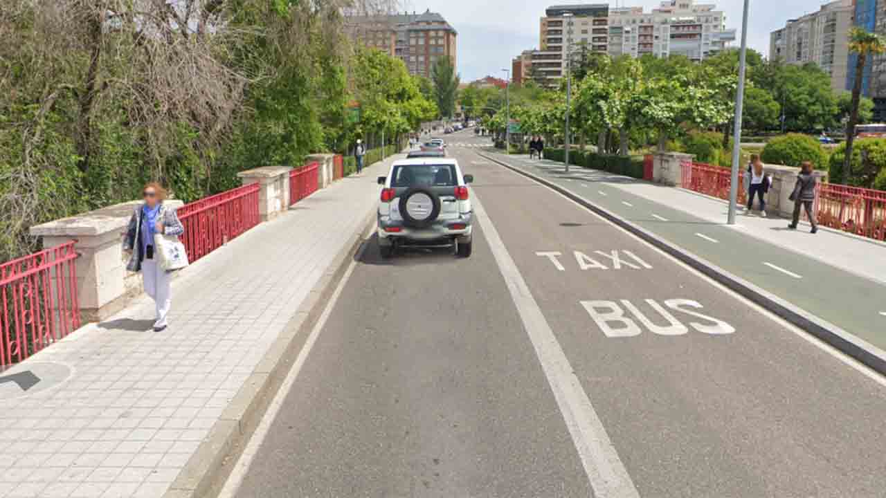 El Ayuntamiento de Valladolid da luz verde a la eliminación de los carriles Bus-Taxi