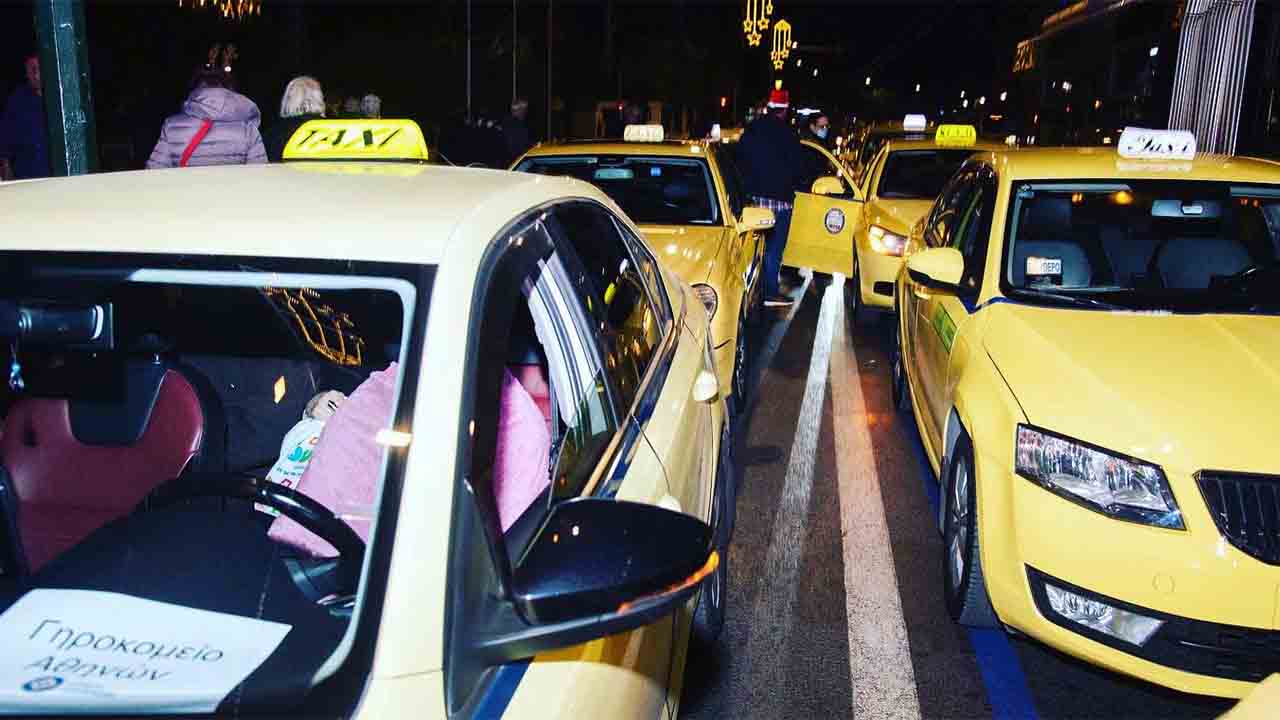 Los taxis de Atenas irán al paro el 27 y 28 de febrero