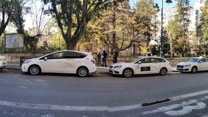 Las tarifas del taxi en Alcoi hacen insostenible el servicio