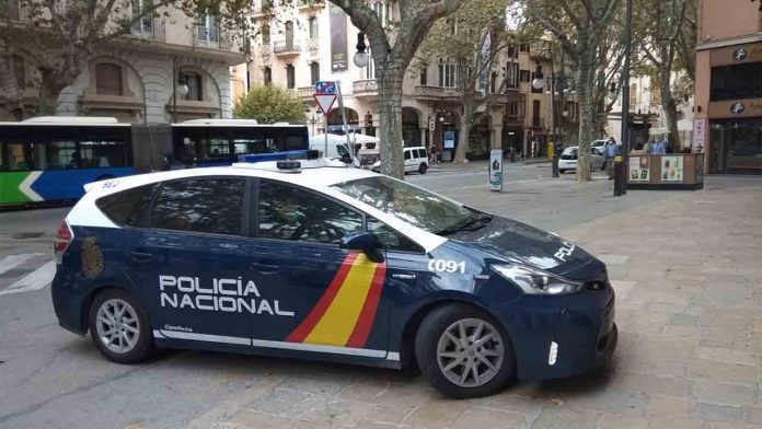 Detenido un británico en Palma tras robar y amenazar con un pincho a un taxista
