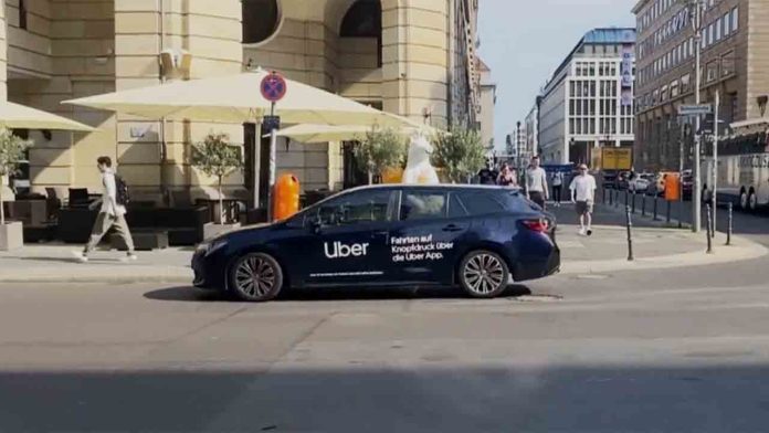 Denuncia penal en Berlín a Uber y Bolt por un fraude de "entierro de empresas"