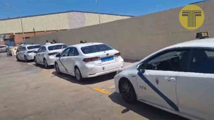 Melilla cambia la parada de taxis de General Astilleros a Camino Villa Francesa