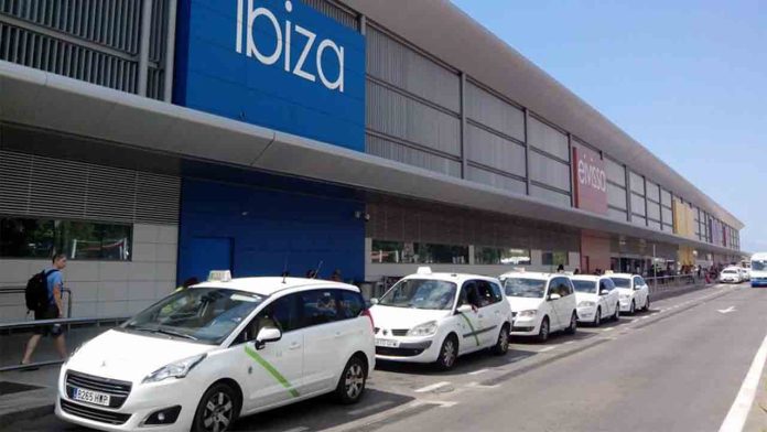 Reunión 'fallida' en Ibiza entre el sector del taxi y los ayuntamientos