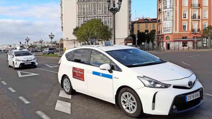 Cantabria ya cuenta con normativa propia del servicio de taxi