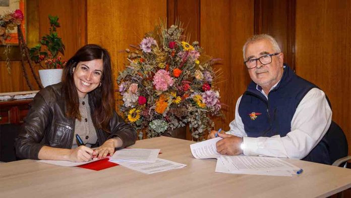 Ayuntamiento de Zaragoza y Asociación de taxis renuevan el convenio de colaboración