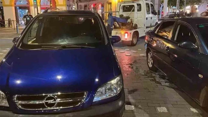 Caen dos piratas del taxi y 7 VTC en Ibiza