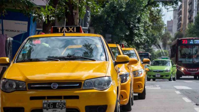 Uber, Cabify y DiDi en el ojo de la polémica por el impacto de los taxis en Córdoba