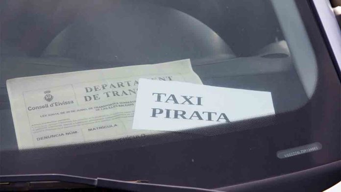 Ibiza mantendrá a los detectives privados en la lucha contra los taxistas piratas