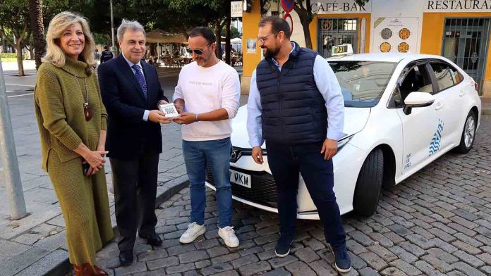 Códigos QR en el taxi de Jerez para mostrar la agenda de la ciudad