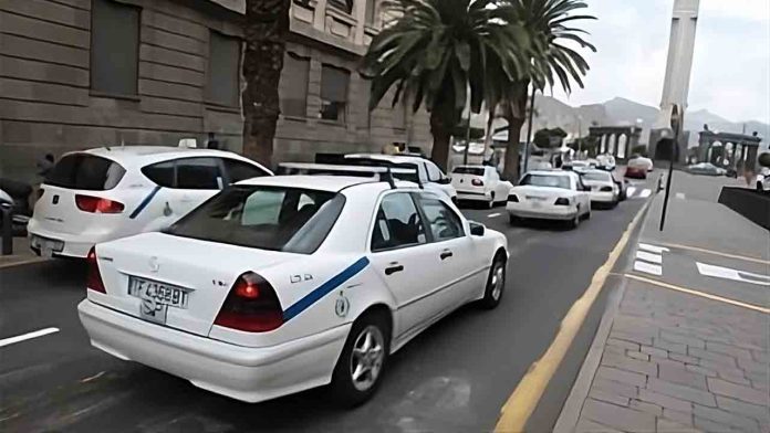 Santa Cruz de Tenerife convoca exámenes de taxista